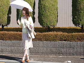 「立ちんぼ妻」 B級熟女 めぐみ40歳 サンプル動画サムネイル